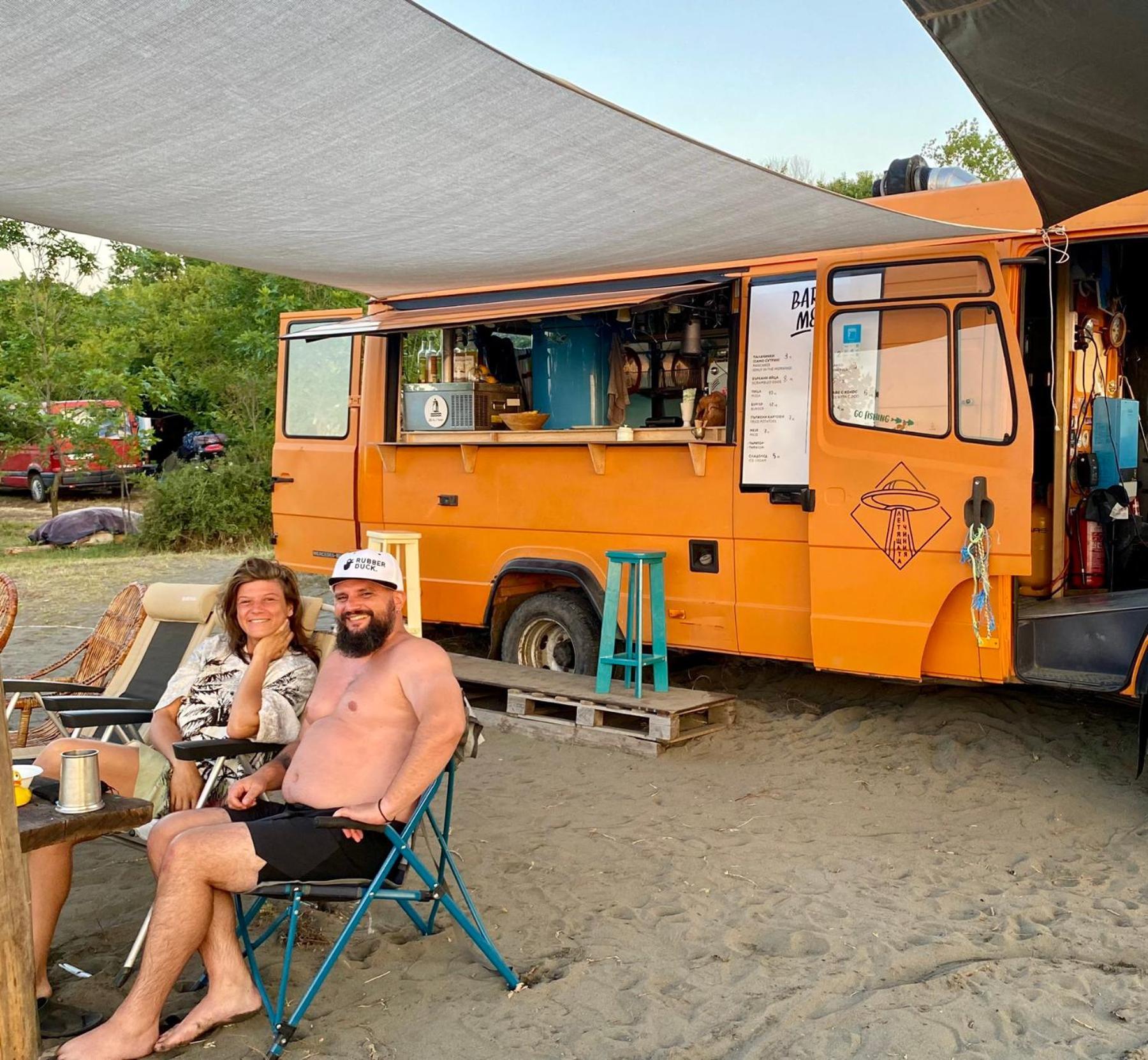Beachfront Caravans Черноморець Екстер'єр фото