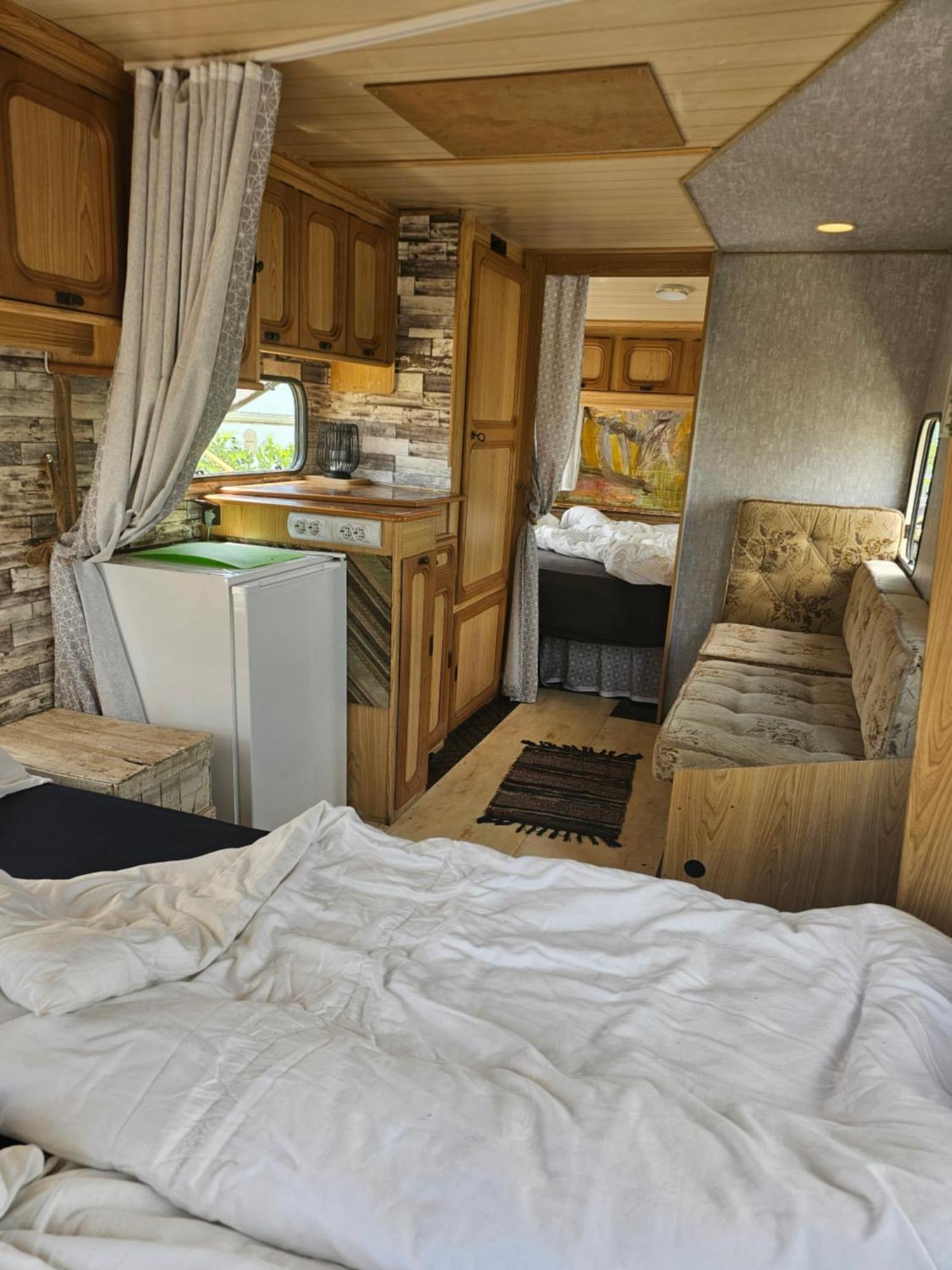 Beachfront Caravans Черноморець Екстер'єр фото